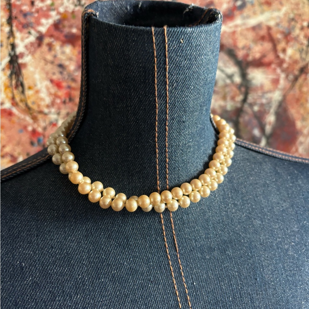 Vintage Gold Floral Necklace and Pearl Necklace Bundle - Picture 5 of 7